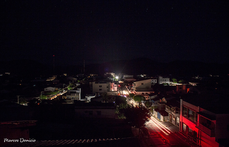 Noite de apagão em Paramirim